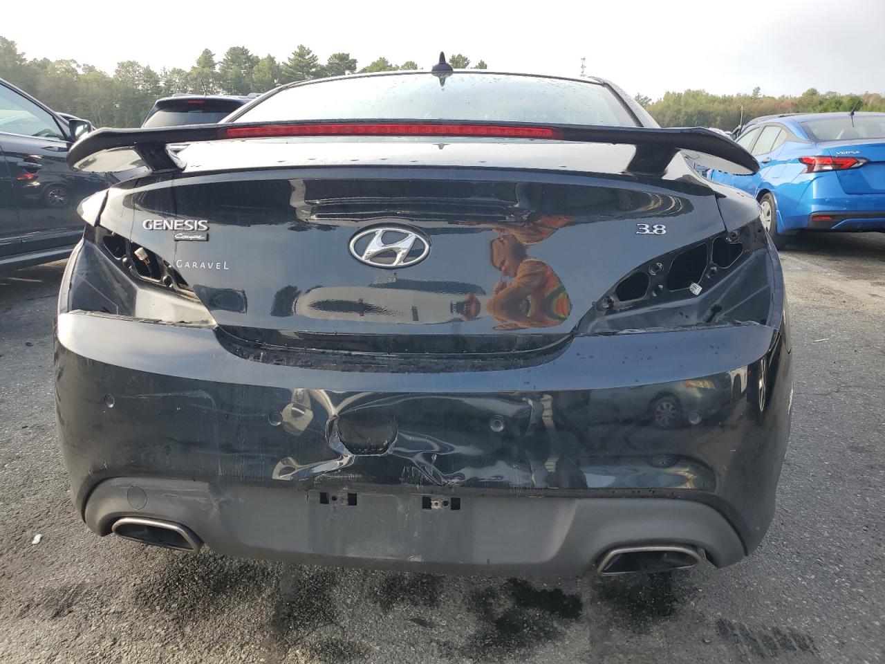 2015 Hyundai Genesis Coupe 3.8L VIN: KMHHU6KJ6FU129700 Lot: 81211745