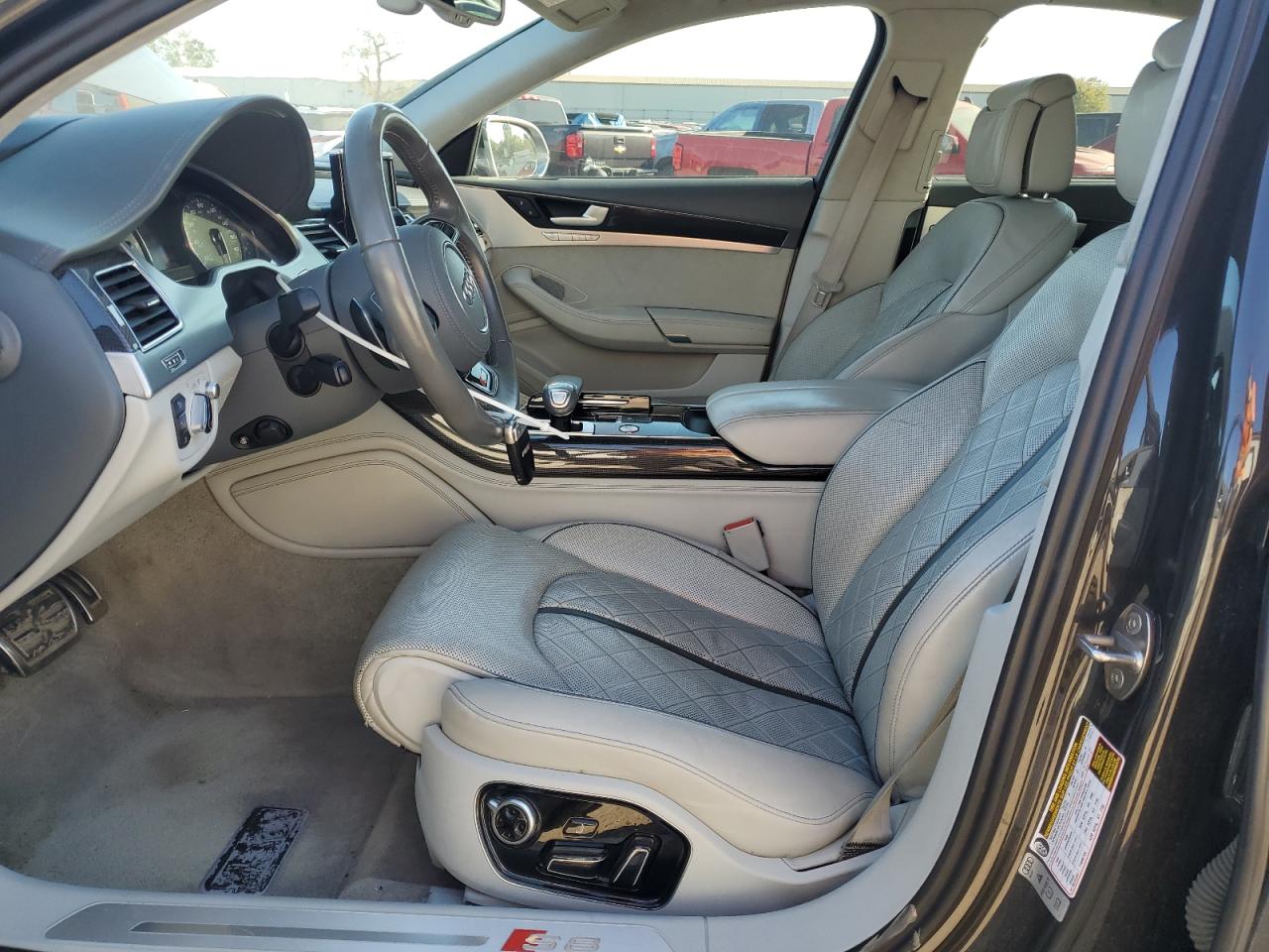 2015 Audi S8 Quattro VIN: WAUK2AFD9FN007802 Lot: 81842895