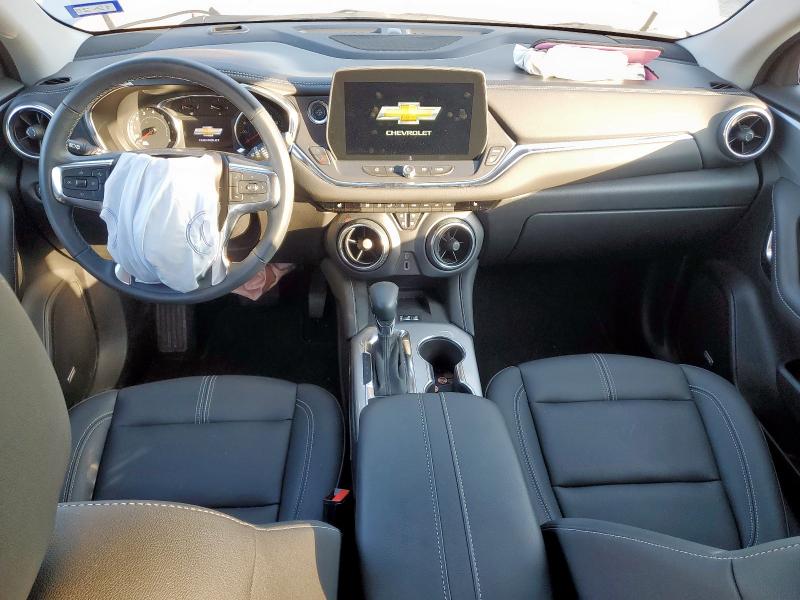  CHEVROLET BLAZER 2024 Серебристый