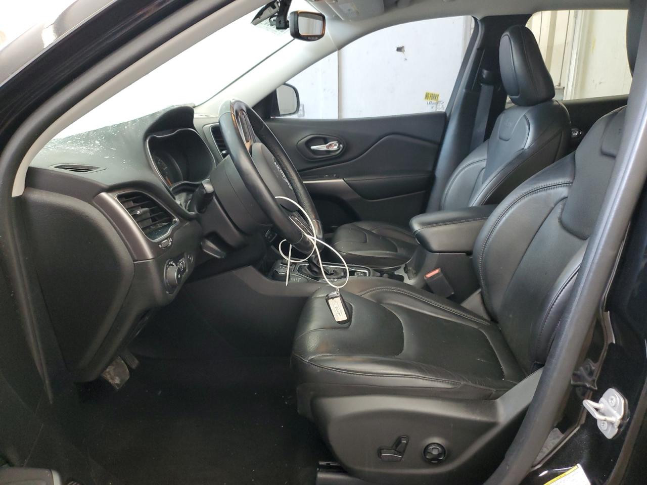 2020 Jeep Cherokee Limited VIN: 1C4PJMDX3LD642073 Lot: 72035755