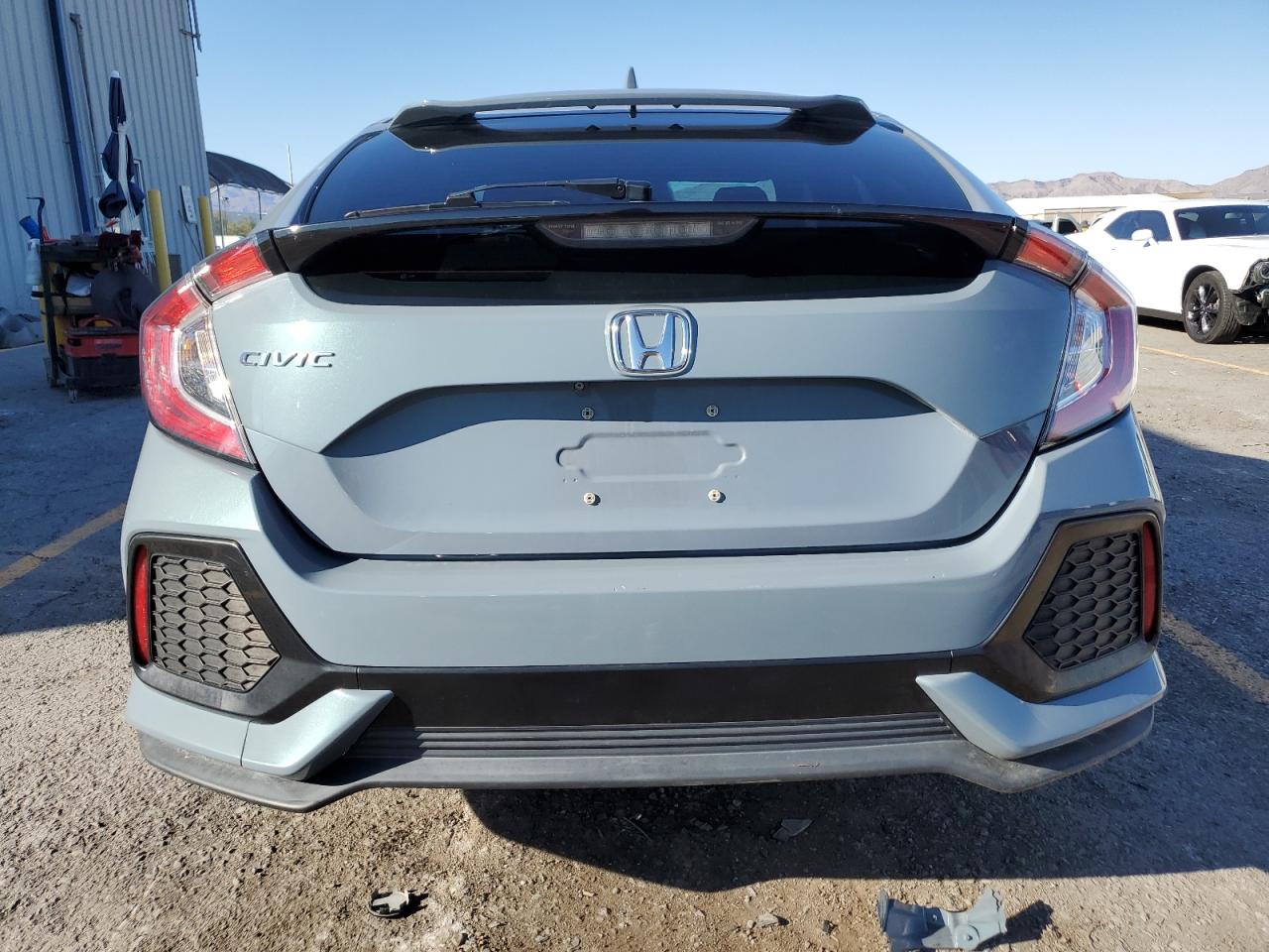 2018 Honda Civic Ex VIN: SHHFK7H52JU201333 Lot: 82154405