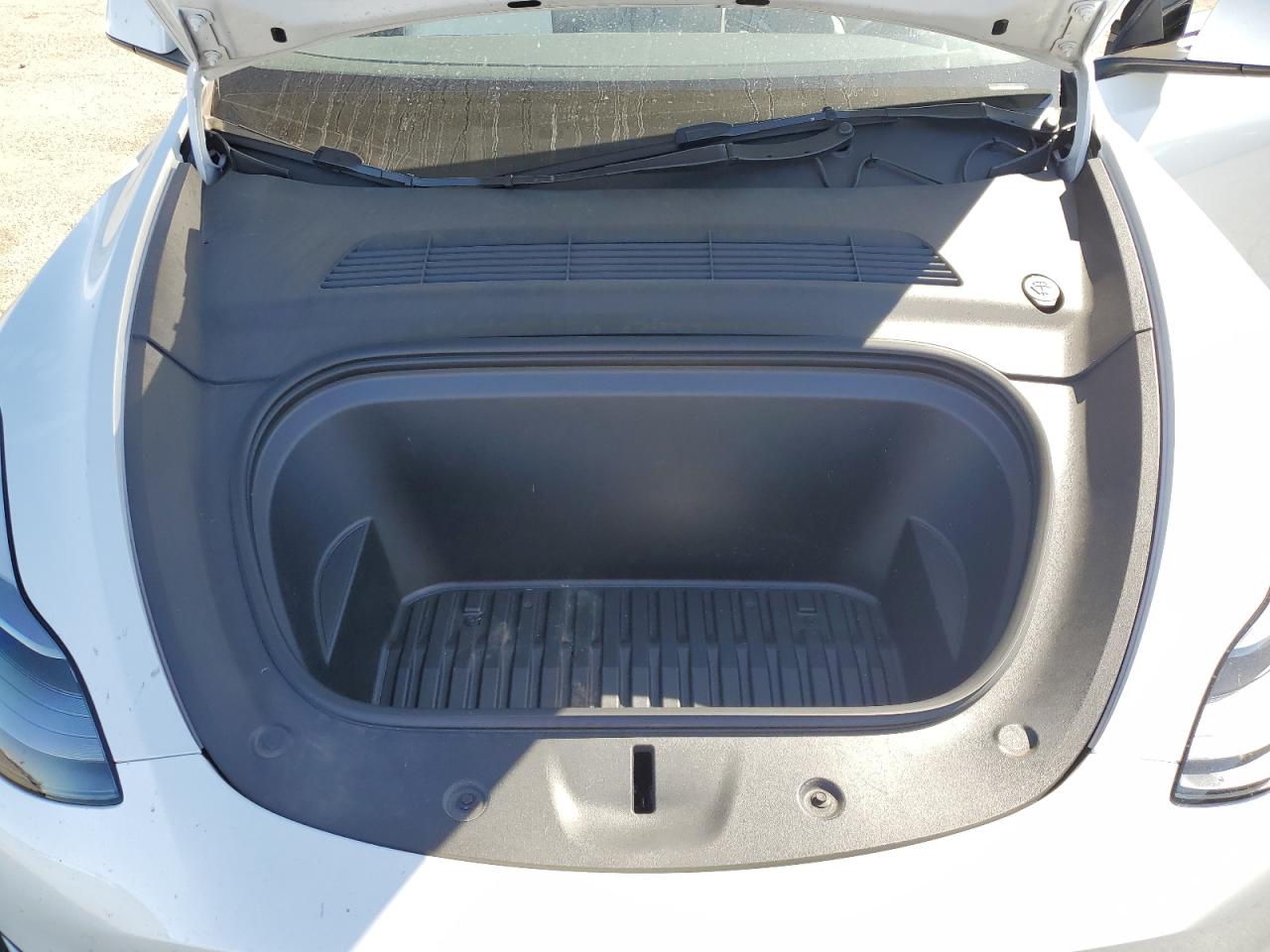 2023 Tesla Model Y VIN: 7SAYGDEF4PF882291 Lot: 72089045