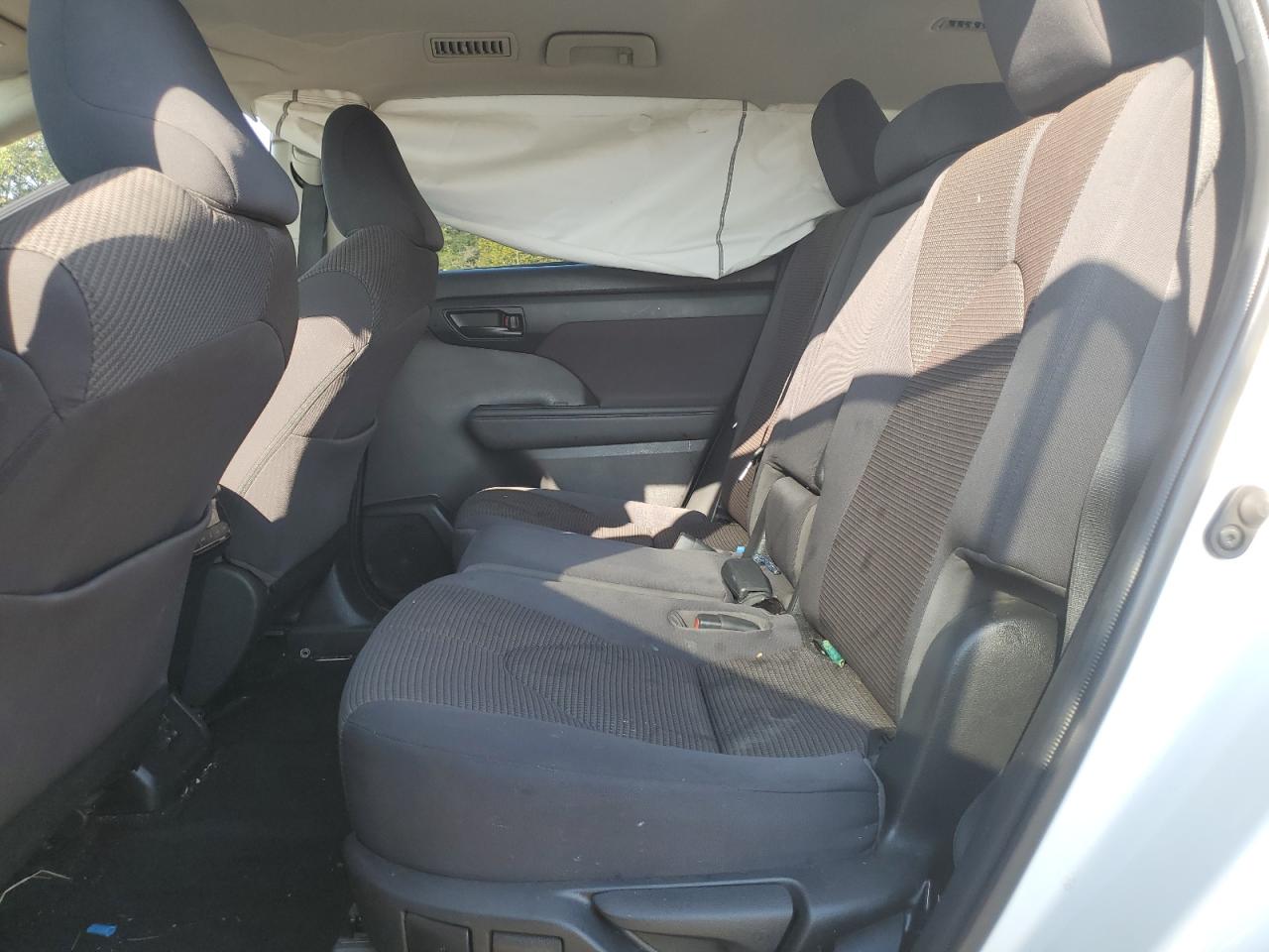 2022 Toyota Highlander L VIN: 5TDCZRAH0NS116007 Lot: 84037765