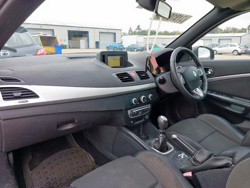 2011 RENAULT MEGANE DYNAMIQUE TOMTOM V 