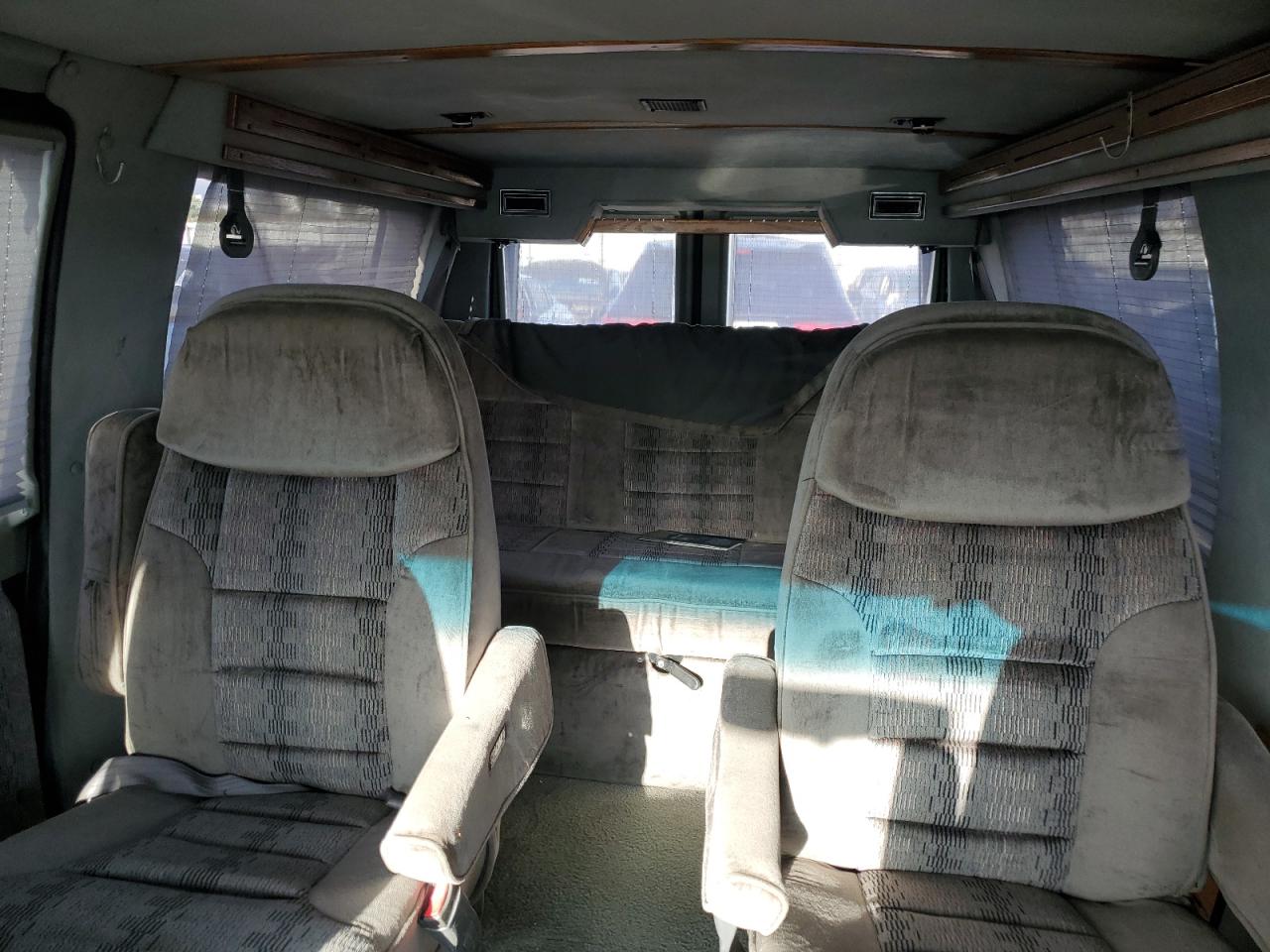 1997 Ford Econoline E150 Van VIN: 1FDEE1463VHC09443 Lot: 83871345