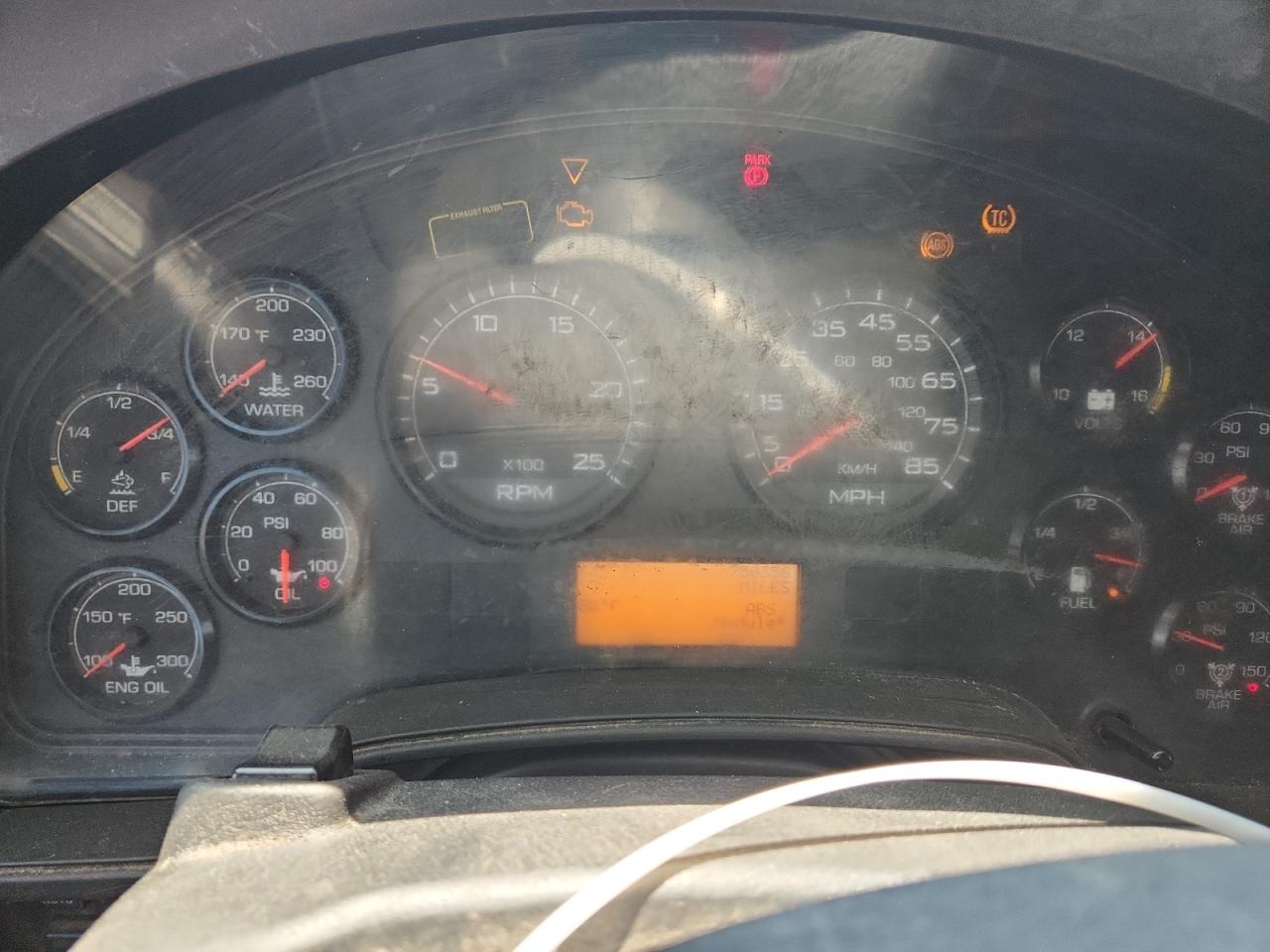 2016 International Prostar Semi Truck VIN: 3HSDJAPR1GN109729 Lot: 70862355