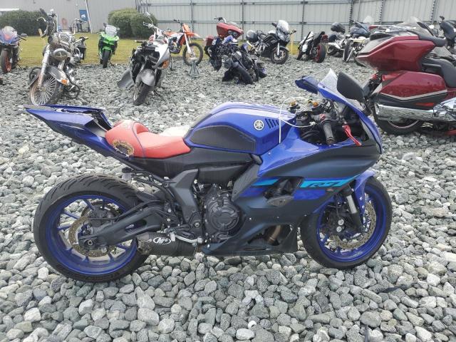 2024 Yamaha Yzfr7