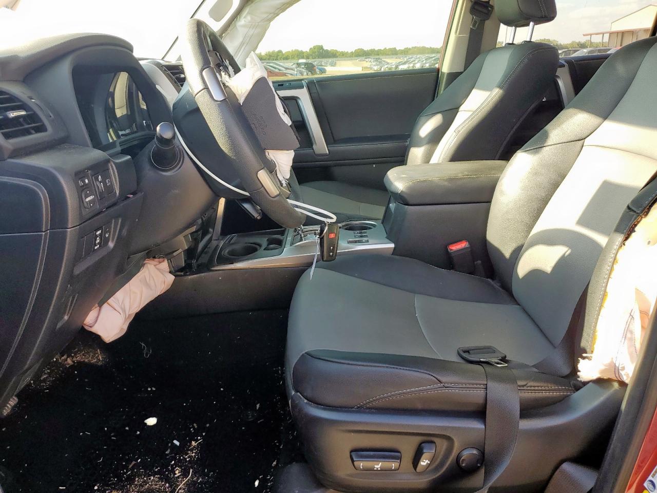 2022 Toyota 4Runner Sr5 VIN: JTEFU5JR5N5269237 Lot: 84646705