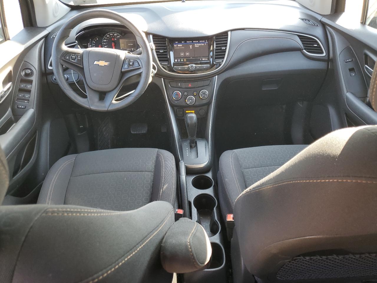 2020 Chevrolet Trax Ls VIN: 3GNCJKSB6LL340045 Lot: 81198845