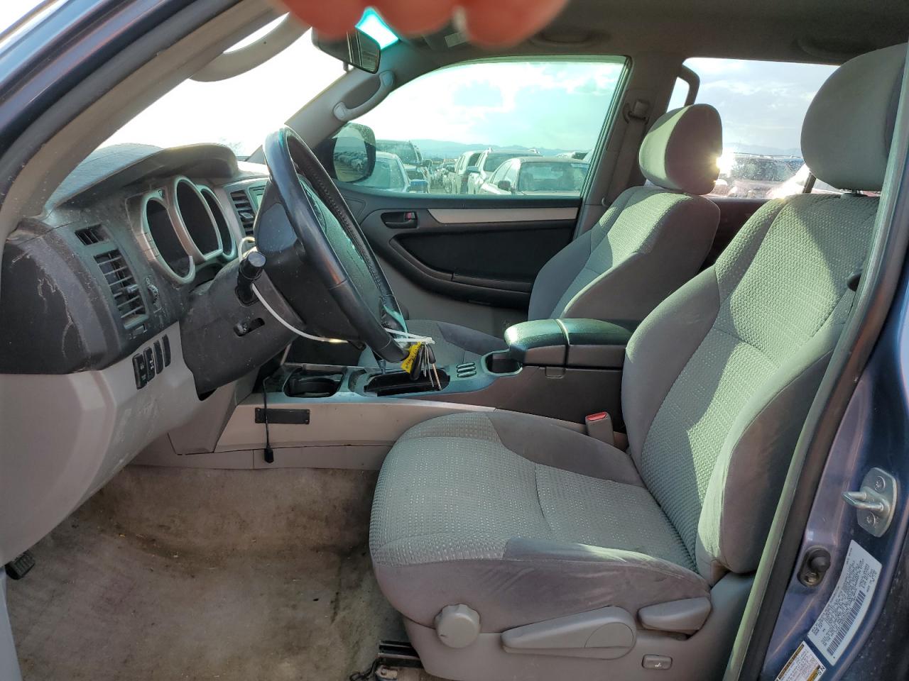 2005 Toyota 4Runner Sr5 VIN: JTEBT14R550056114 Lot: 69631895