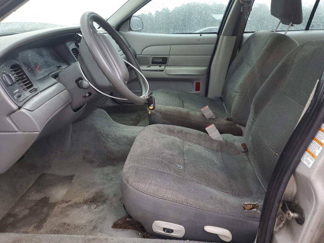 2003 Ford Crown Victoria VIN: 2FAHP71W03X209647 Lot: 80791435