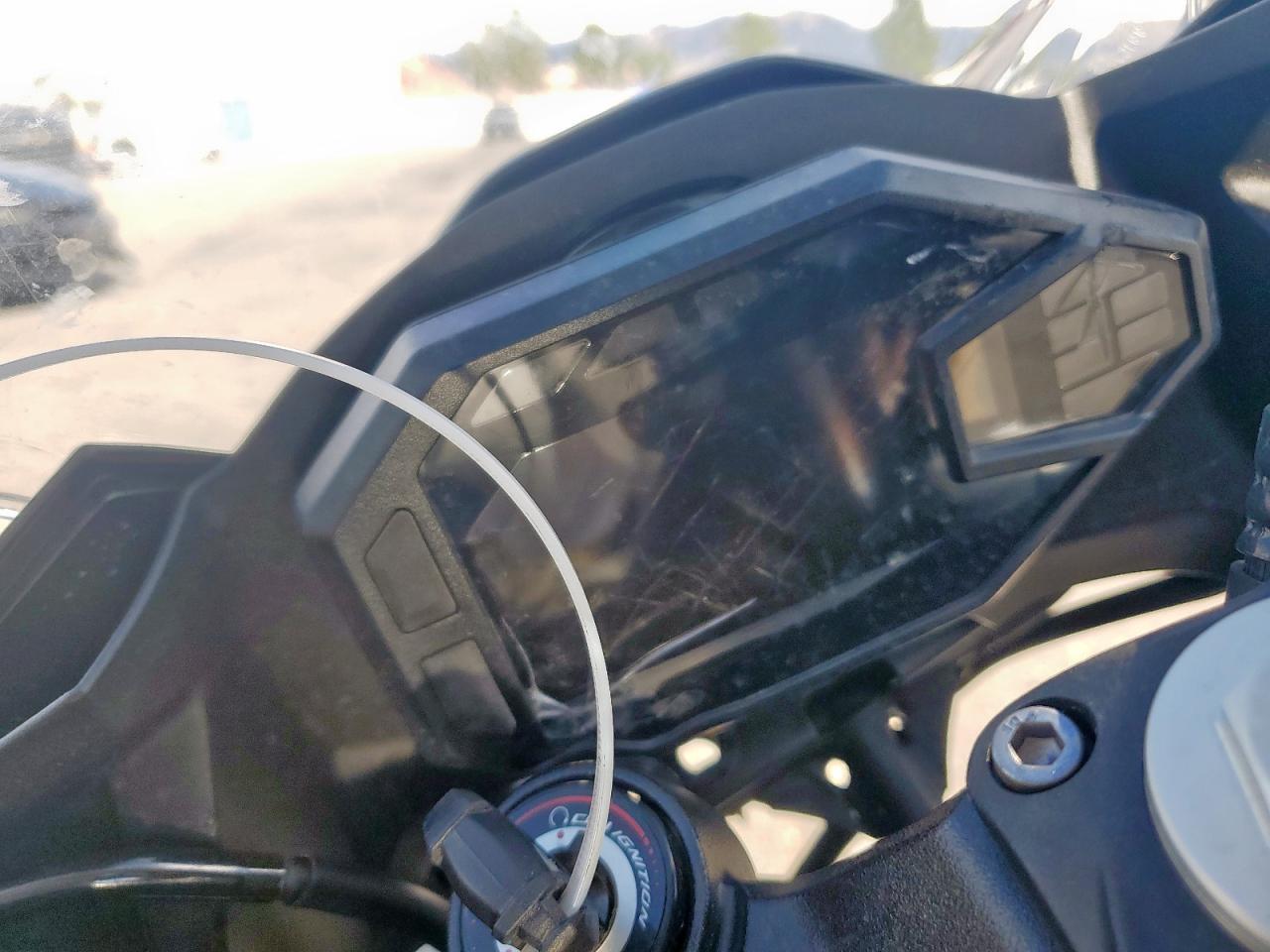 2025 Kawasaki Ex500 VIN: ML5EXGG18SDA65616 Lot: 80586485