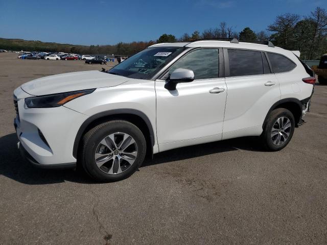  TOYOTA HIGHLANDER 2023 Белы