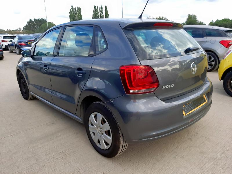 2013 VOLKSWAGEN POLO S 60 