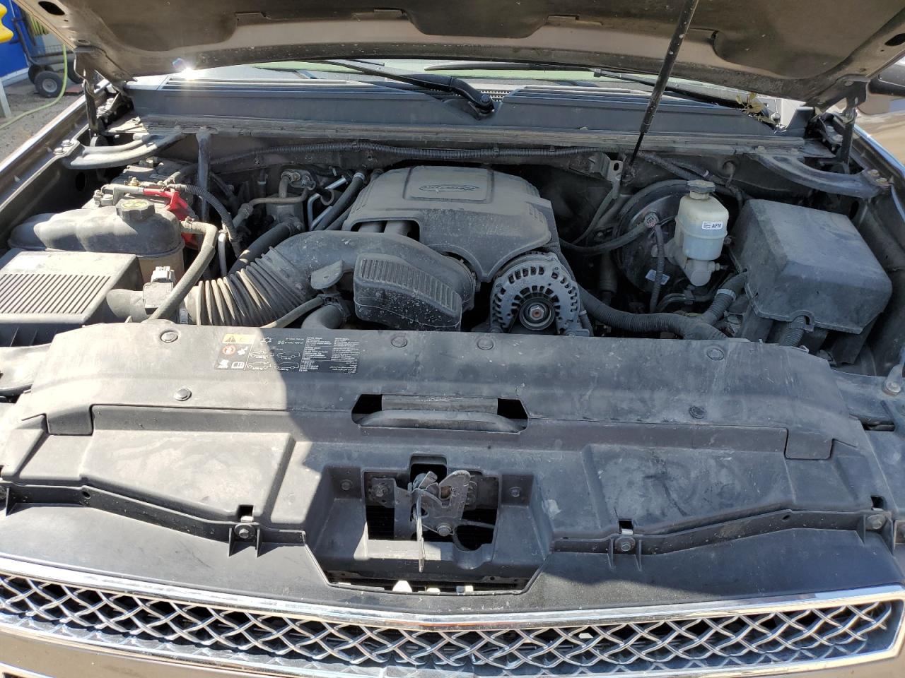 2013 Chevrolet Suburban K1500 Ltz VIN: 1GNSKKE79DR281910 Lot: 84017445