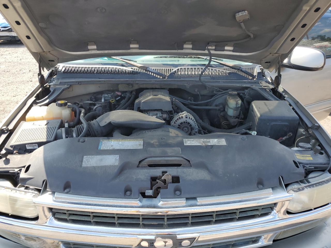 2000 Chevrolet Tahoe K1500 VIN: 1GNEK13T1YJ155360 Lot: 71660315