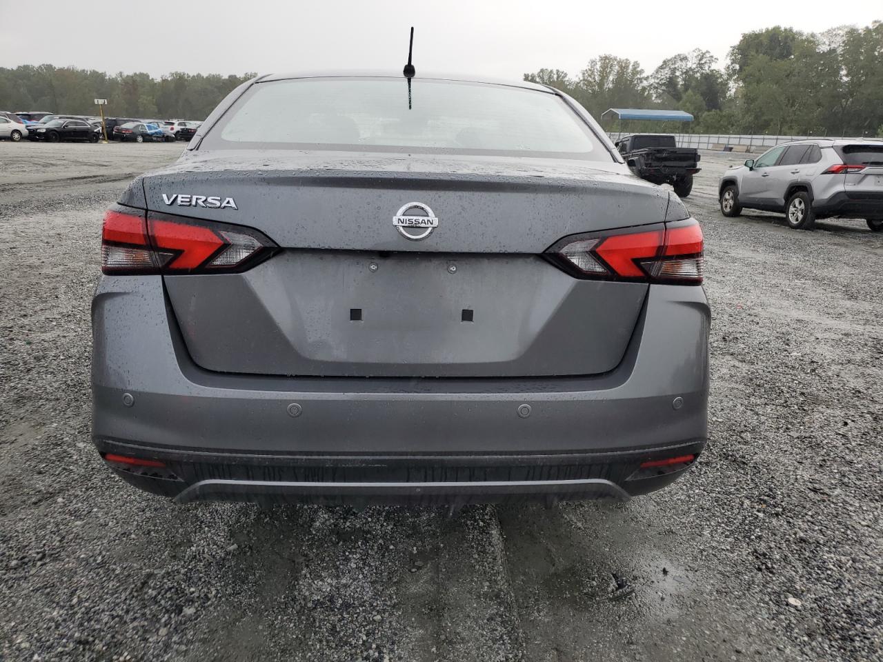 2021 Nissan Versa S VIN: 3N1CN8DV0ML810114 Lot: 84876135