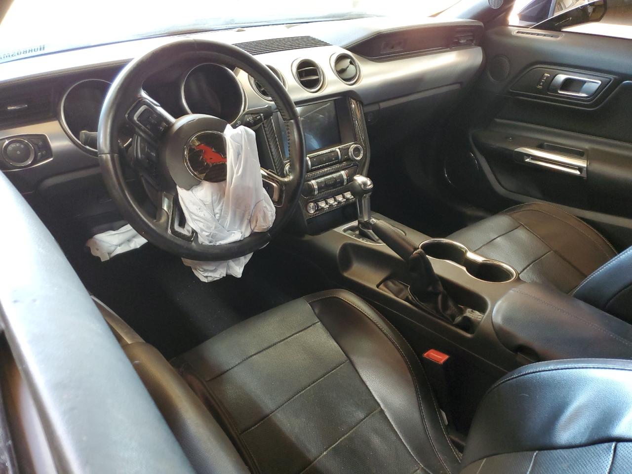 2019 Ford Mustang VIN: 1FATP8UHXK5170143 Lot: 83948115