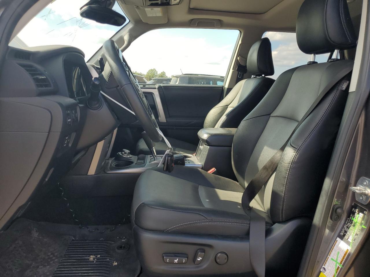 2022 Toyota 4Runner Sr5/Sr5 Premium VIN: JTENU5JR8N5998179 Lot: 84231795