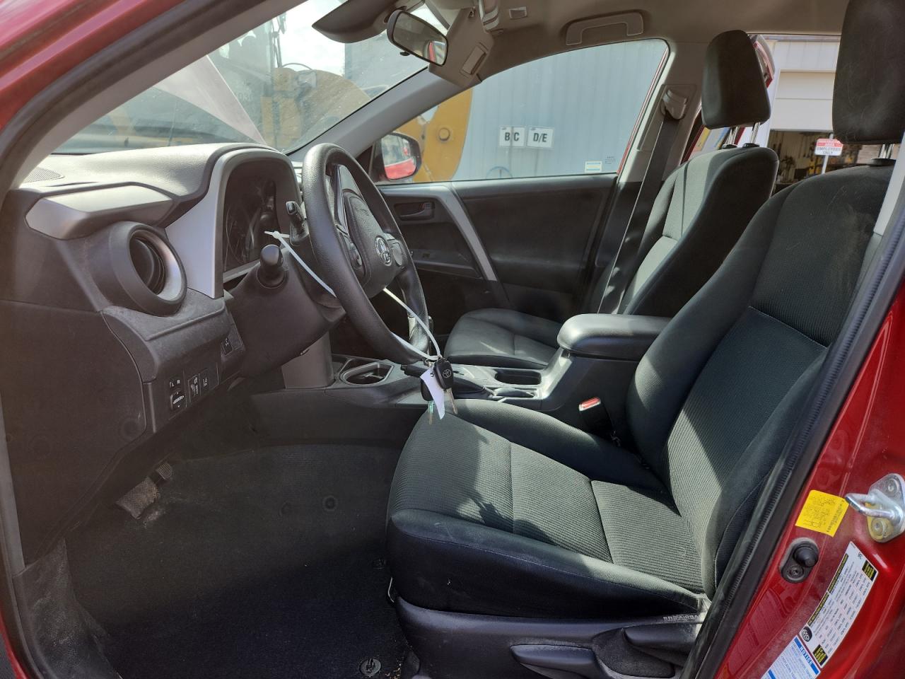 2017 Toyota Rav4 Le VIN: 2T3BFREV7HW606483 Lot: 83810325