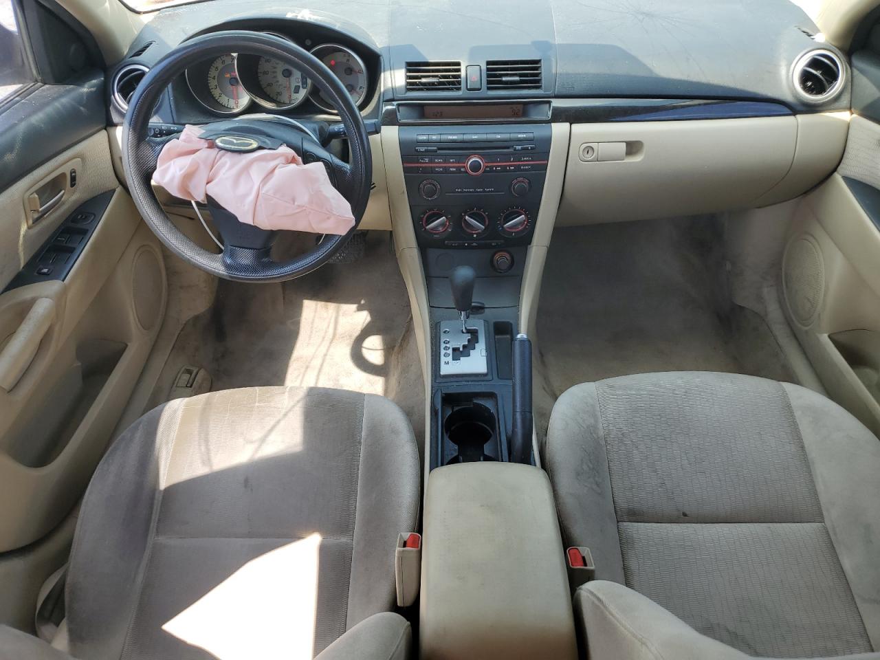 2008 Mazda 3 I VIN: JM1BK12FX81865770 Lot: 80208985