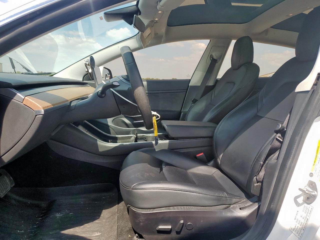 2020 Tesla Model 3 VIN: 5YJ3E1EA3LF645396 Lot: 84365155