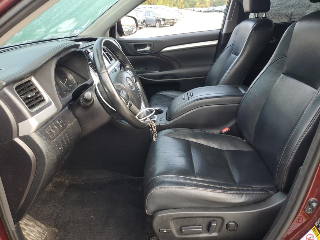 2015 Toyota Highlander Xle VIN: 5TDJKRFH0FS078333 Lot: 81310495