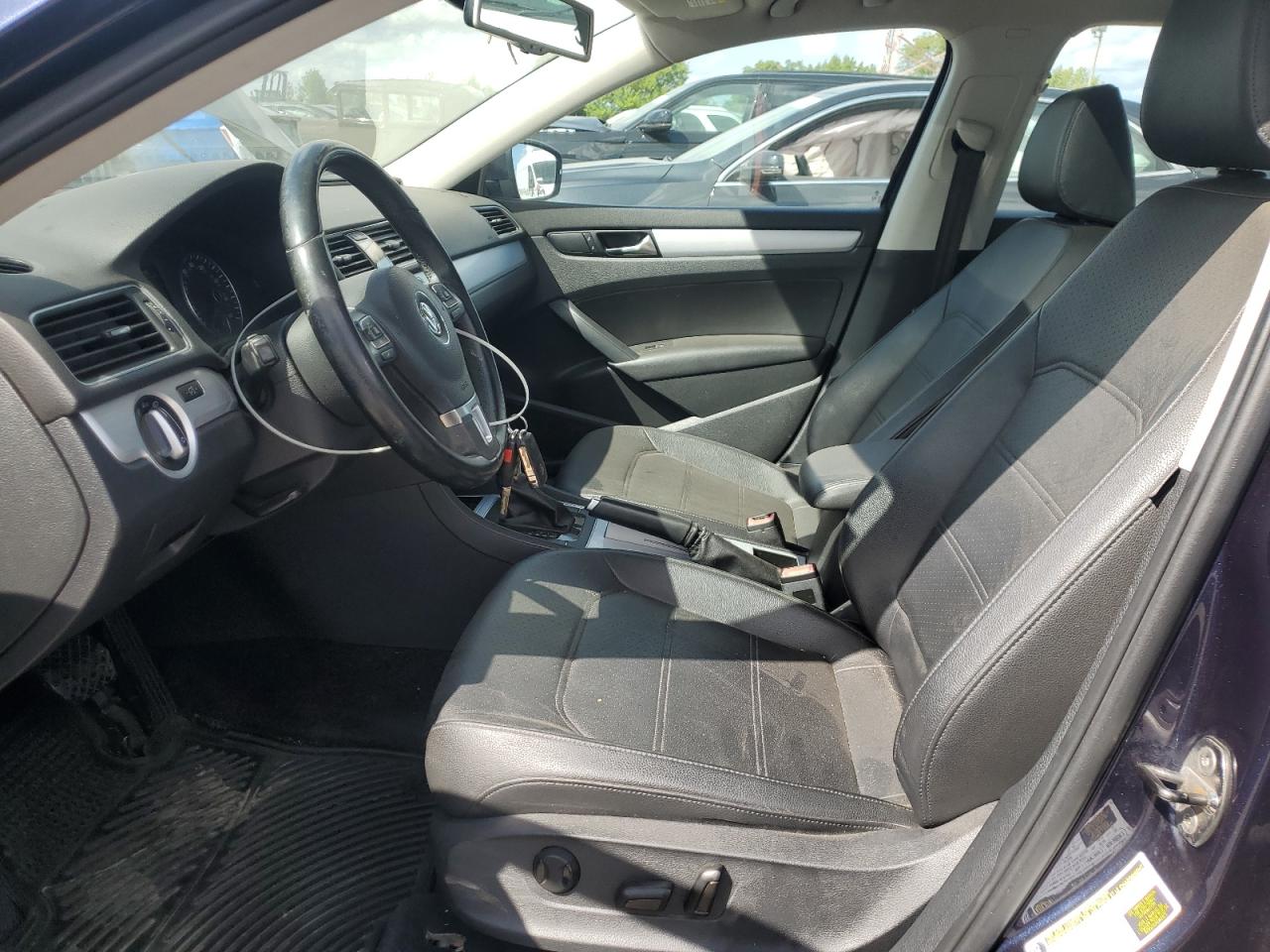 2012 Volkswagen Passat Se VIN: 1VWBP7A37CC107682 Lot: 71646845