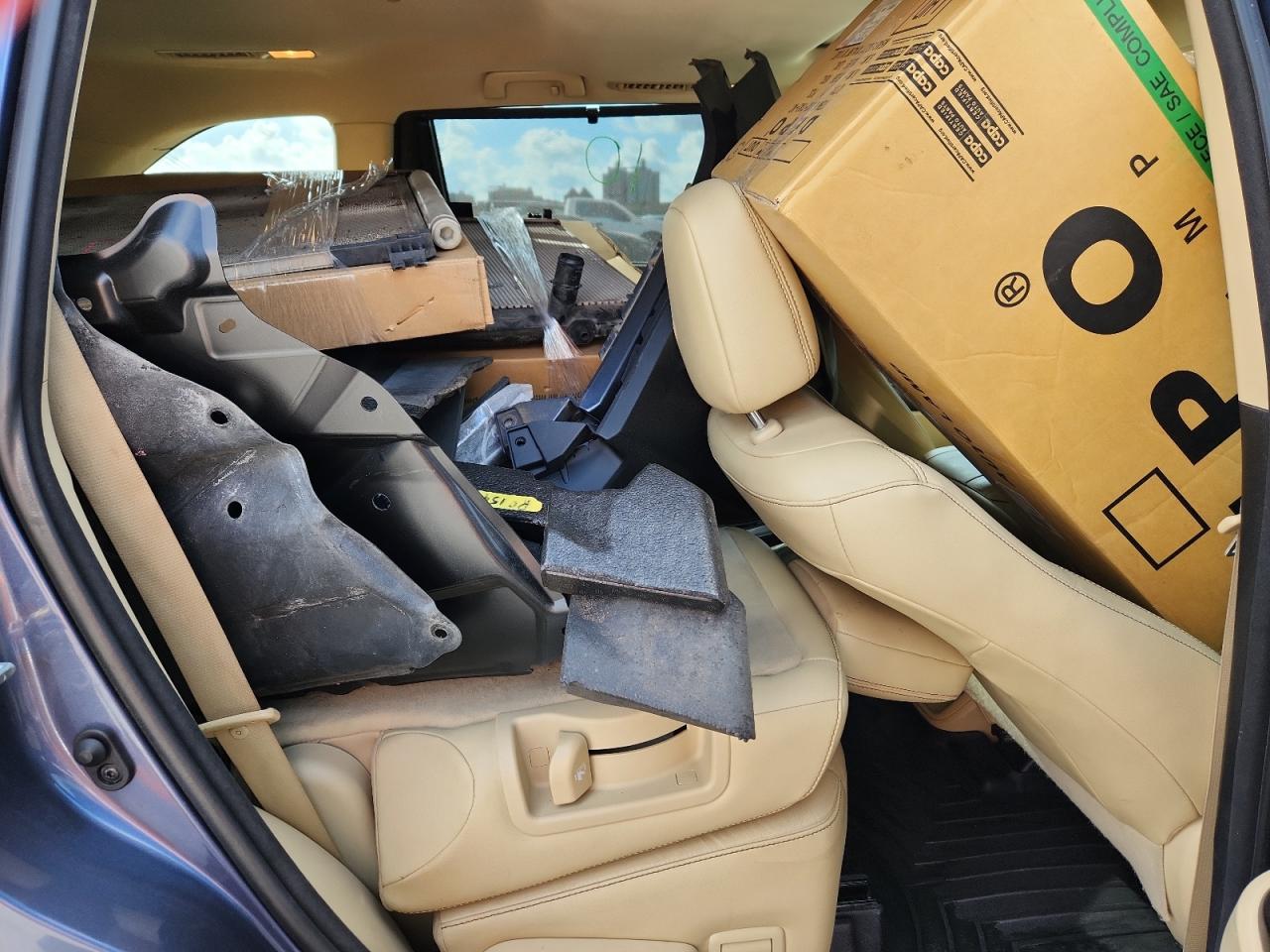 2018 Toyota Highlander Se VIN: 5TDKZRFH0JS286060 Lot: 81498445