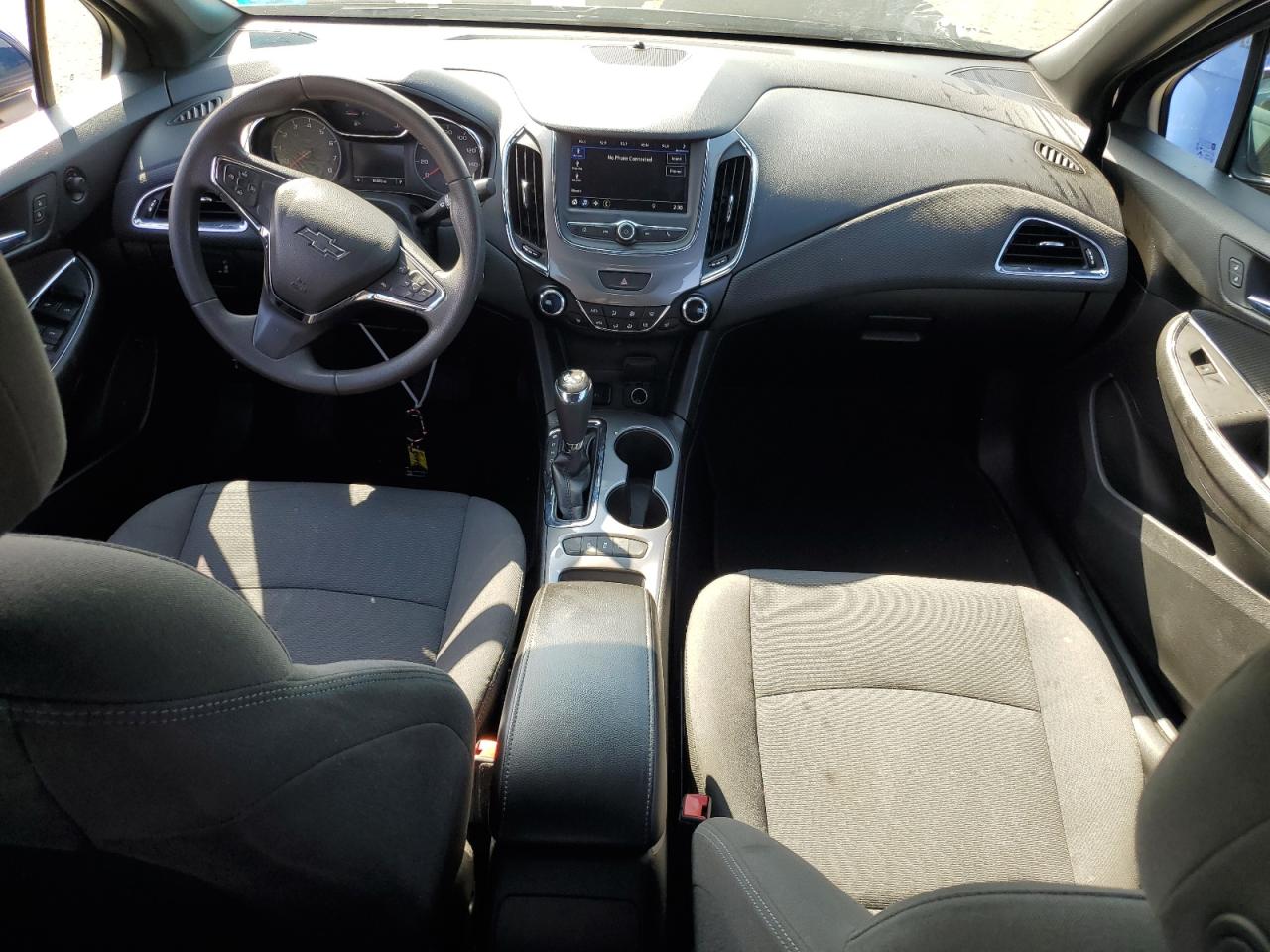 2019 Chevrolet Cruze Lt VIN: 1G1BE5SM4K7110298 Lot: 81306255