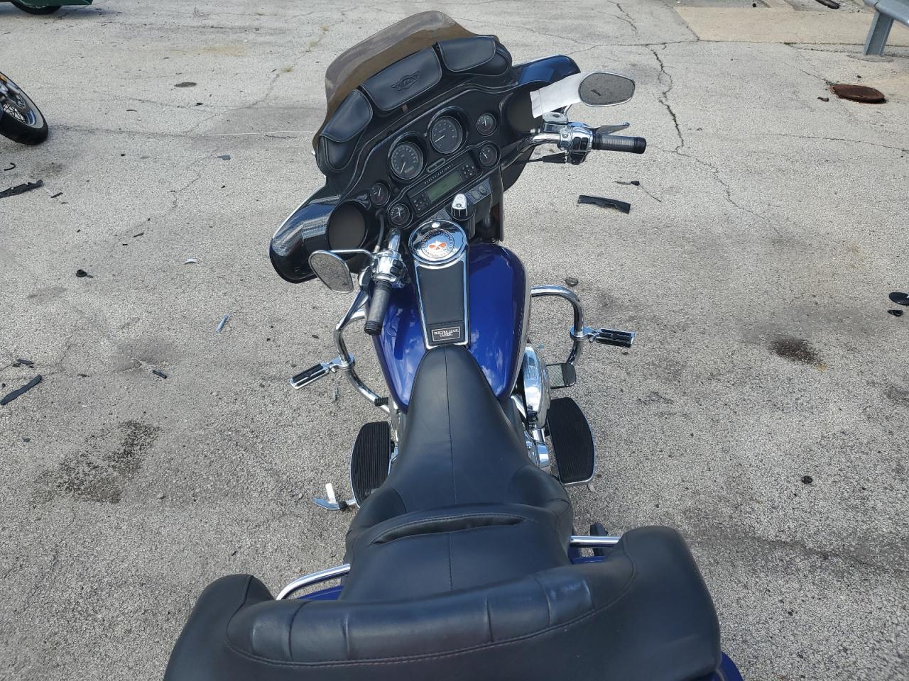 2006 Harley-Davidson Flhtci VIN: 1HD1FFW136Y688168 Lot: 82119055