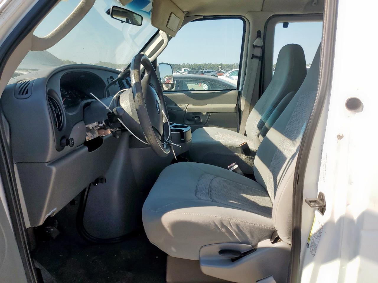 2006 Ford Econoline E350 Super Duty Wagon VIN: 1FBSS31LX6HA31669 Lot: 71680675