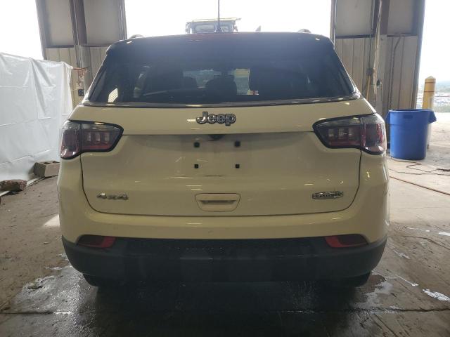  JEEP COMPASS 2018 Белы