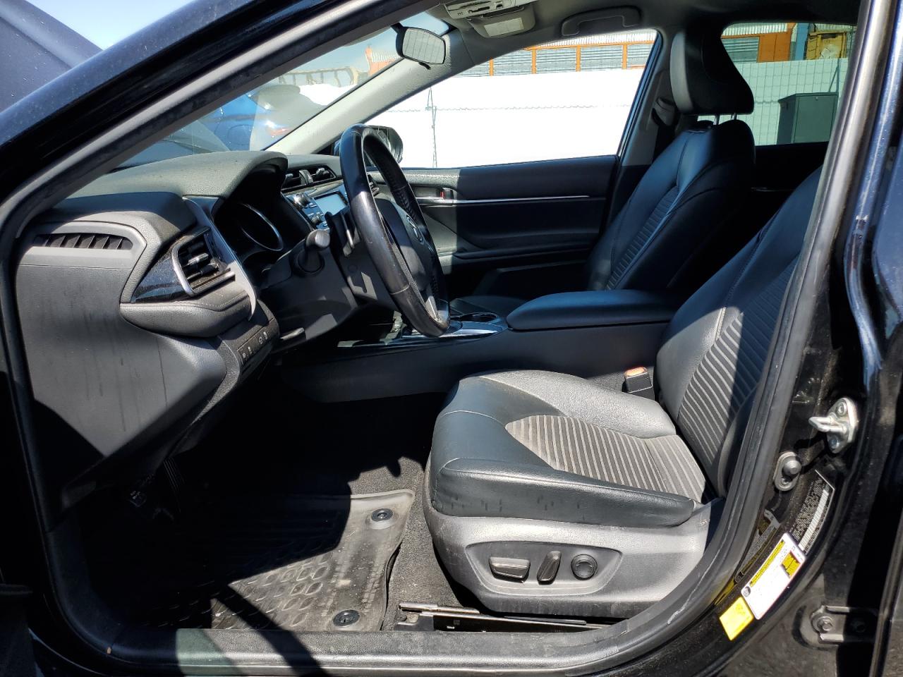 2019 Toyota Camry L VIN: 4T1B11HK8KU300149 Lot: 84198045