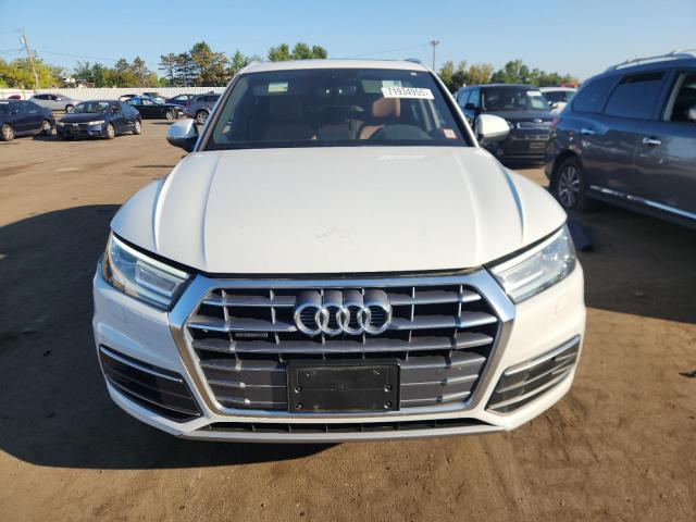  AUDI Q5 2020 Белы