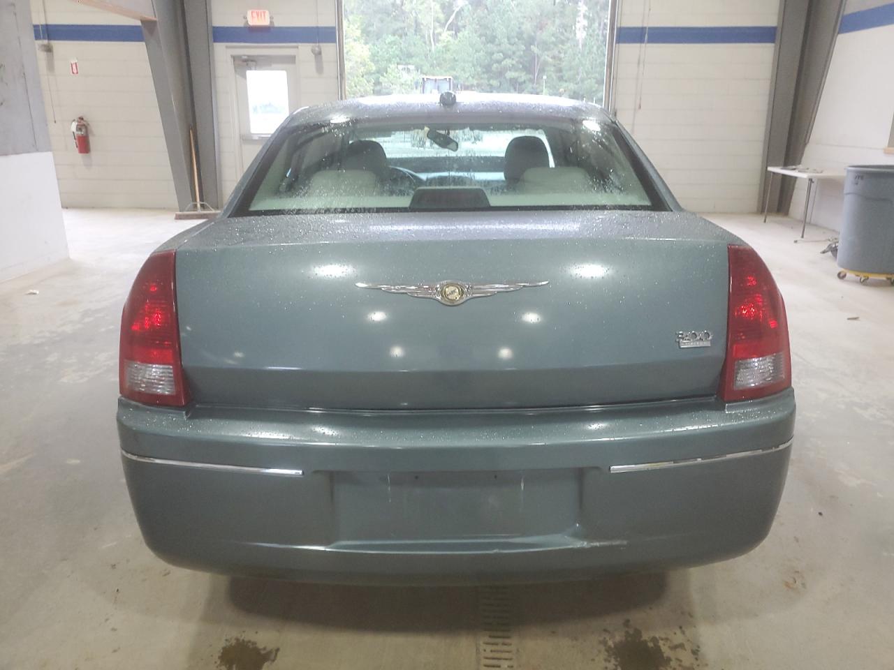 2005 Chrysler 300 Touring VIN: 2C3AA53G25H674116 Lot: 84405905