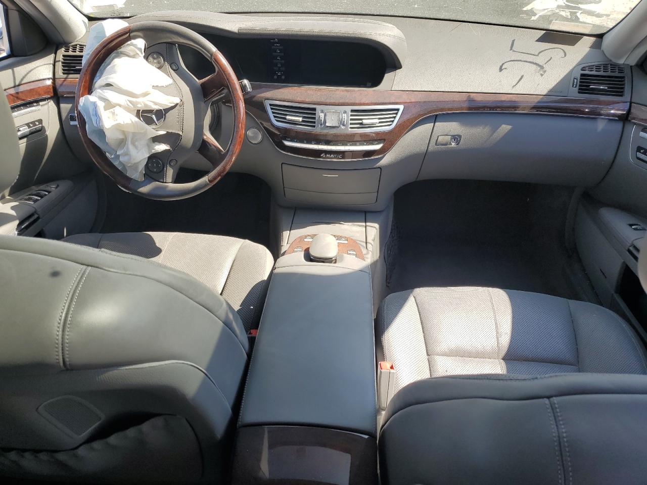 2009 Mercedes-Benz S 550 4Matic VIN: WDDNG86X39A240256 Lot: 80861285