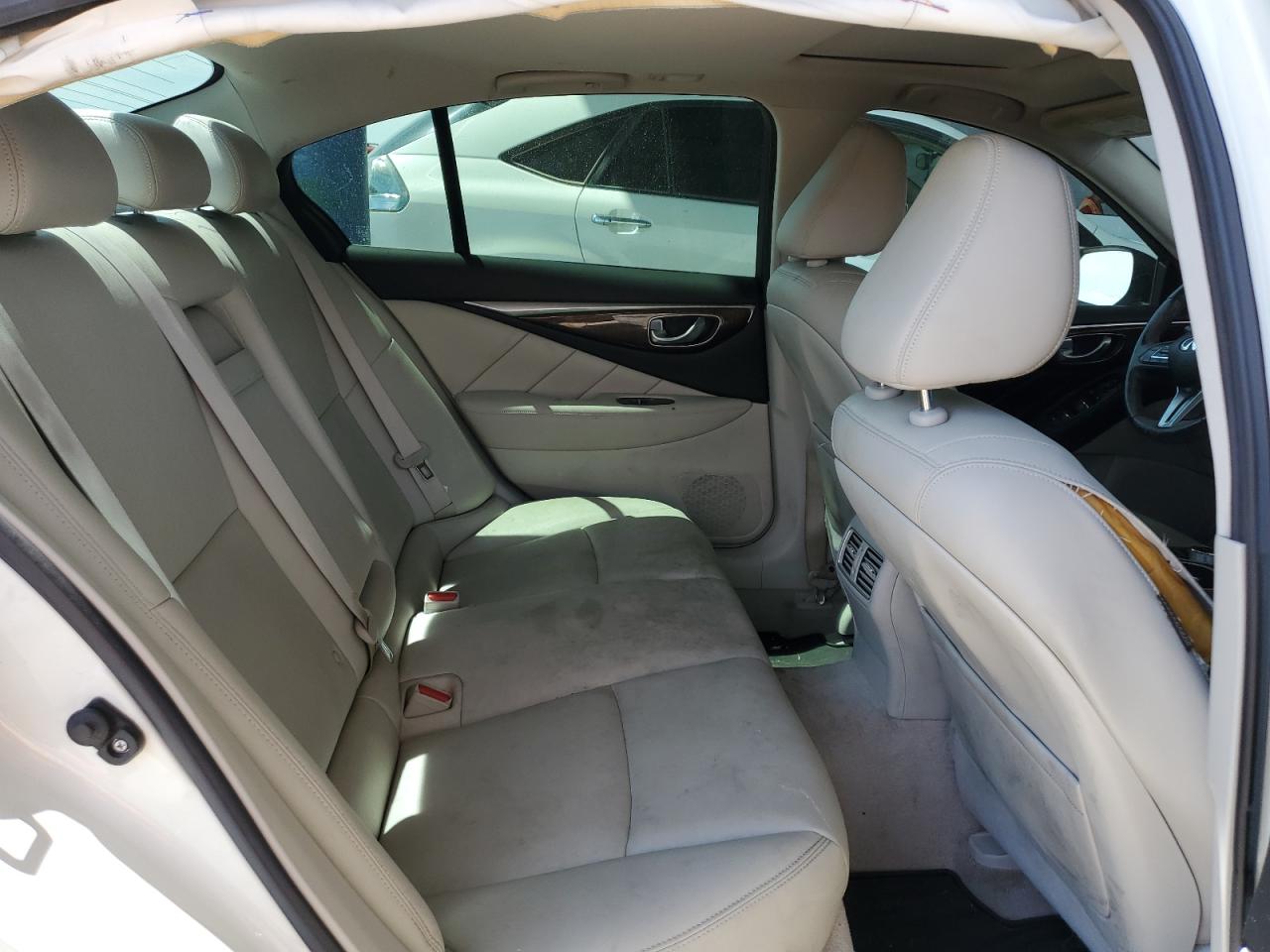 2019 Infiniti Q50 Luxe VIN: JN1EV7AP8KM512227 Lot: 70490025