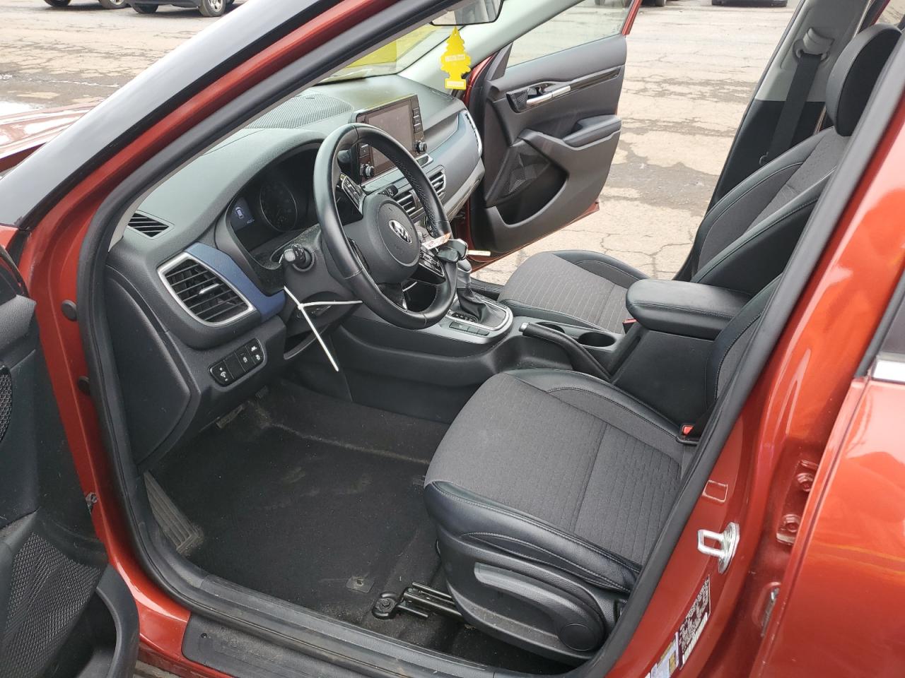 2021 Kia Seltos S VIN: KNDEUCAA3M7081009 Lot: 81688375