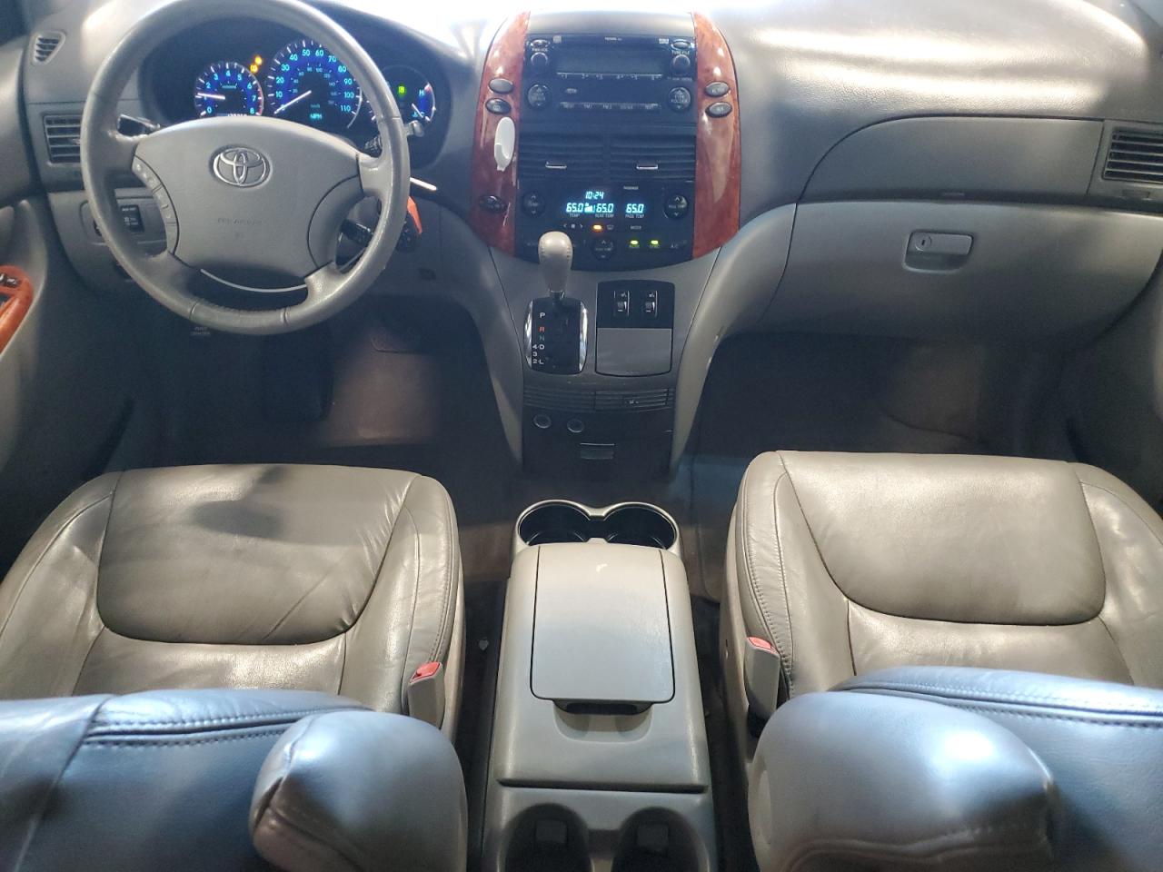 2010 Toyota Sienna Xle VIN: 5TDYK4CC3AS312905 Lot: 84576955