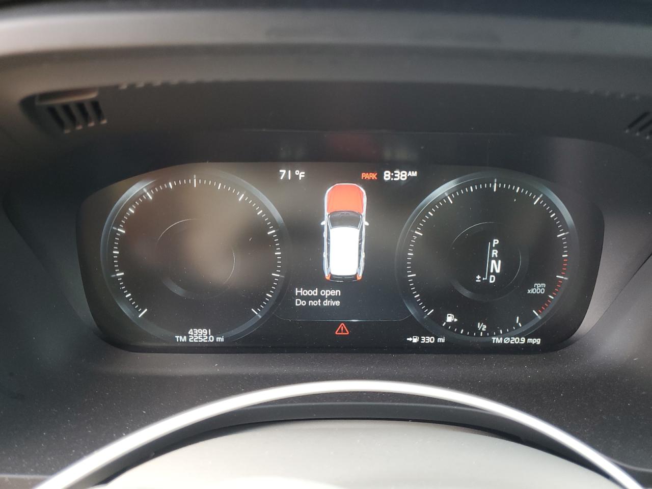 2021 Volvo Xc60 T5 Momentum VIN: YV4102RK9M1887115 Lot: 80465795