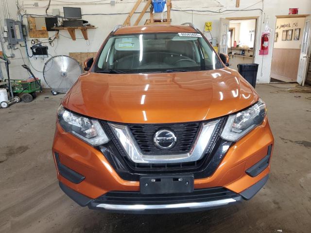  NISSAN ROGUE 2018 Оранжевый