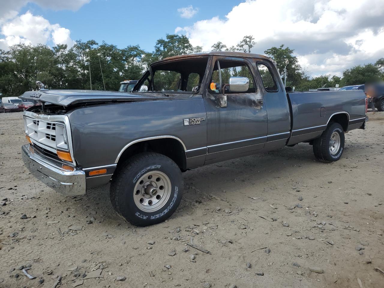 DODGE W SERIES 1990. Lot# 71075755. VIN 3B7HM13Y4LM030960. Photo 1