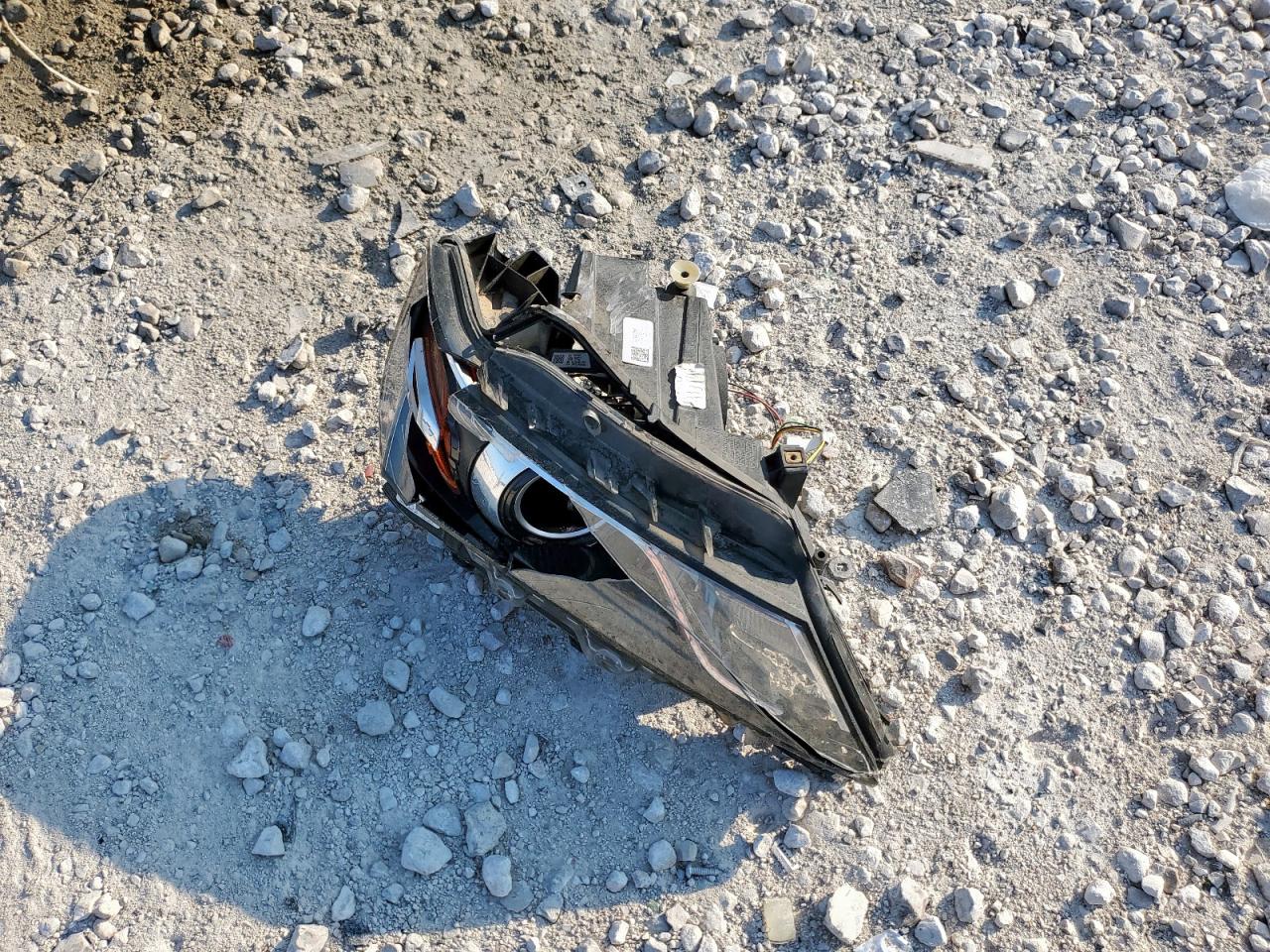 2017 Chevrolet Impala Lt VIN: 2G1105S30H9179952 Lot: 80813085