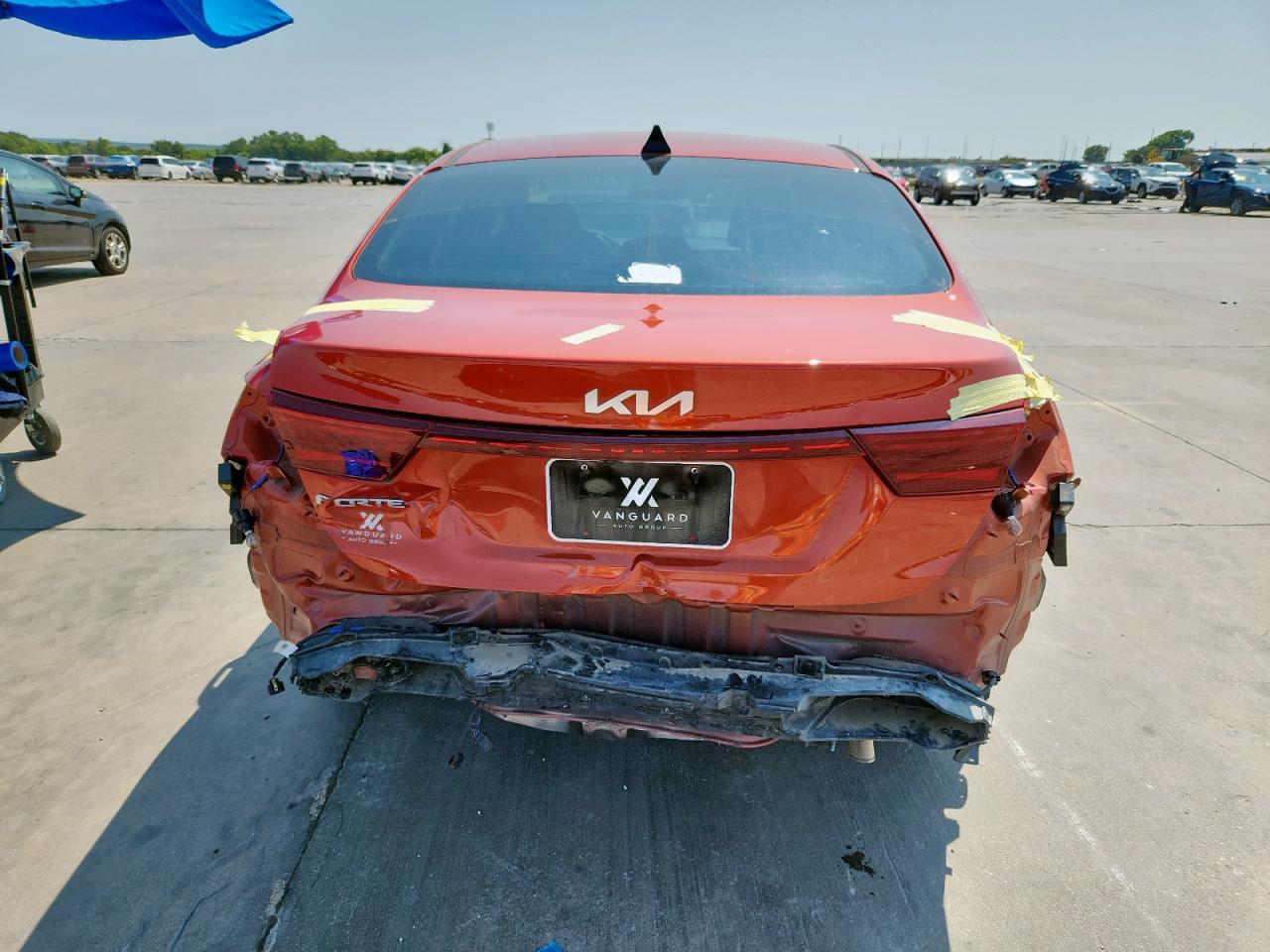 2023 Kia Forte Lx VIN: 3KPF24AD6PE570115 Lot: 71878505