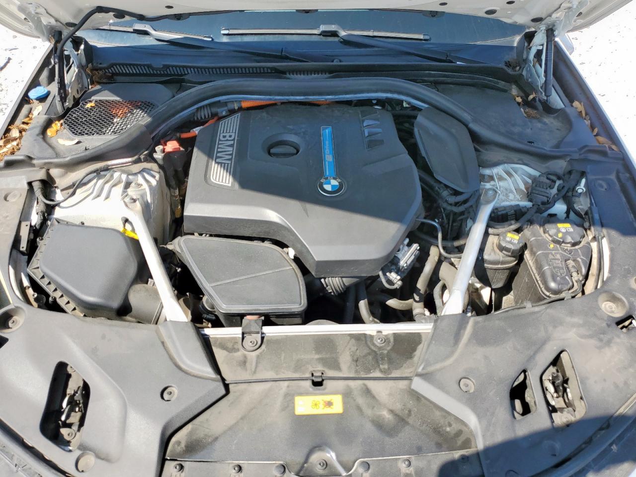 2018 BMW 530Xe VIN: WBAJB1C54JB085360 Lot: 71803085