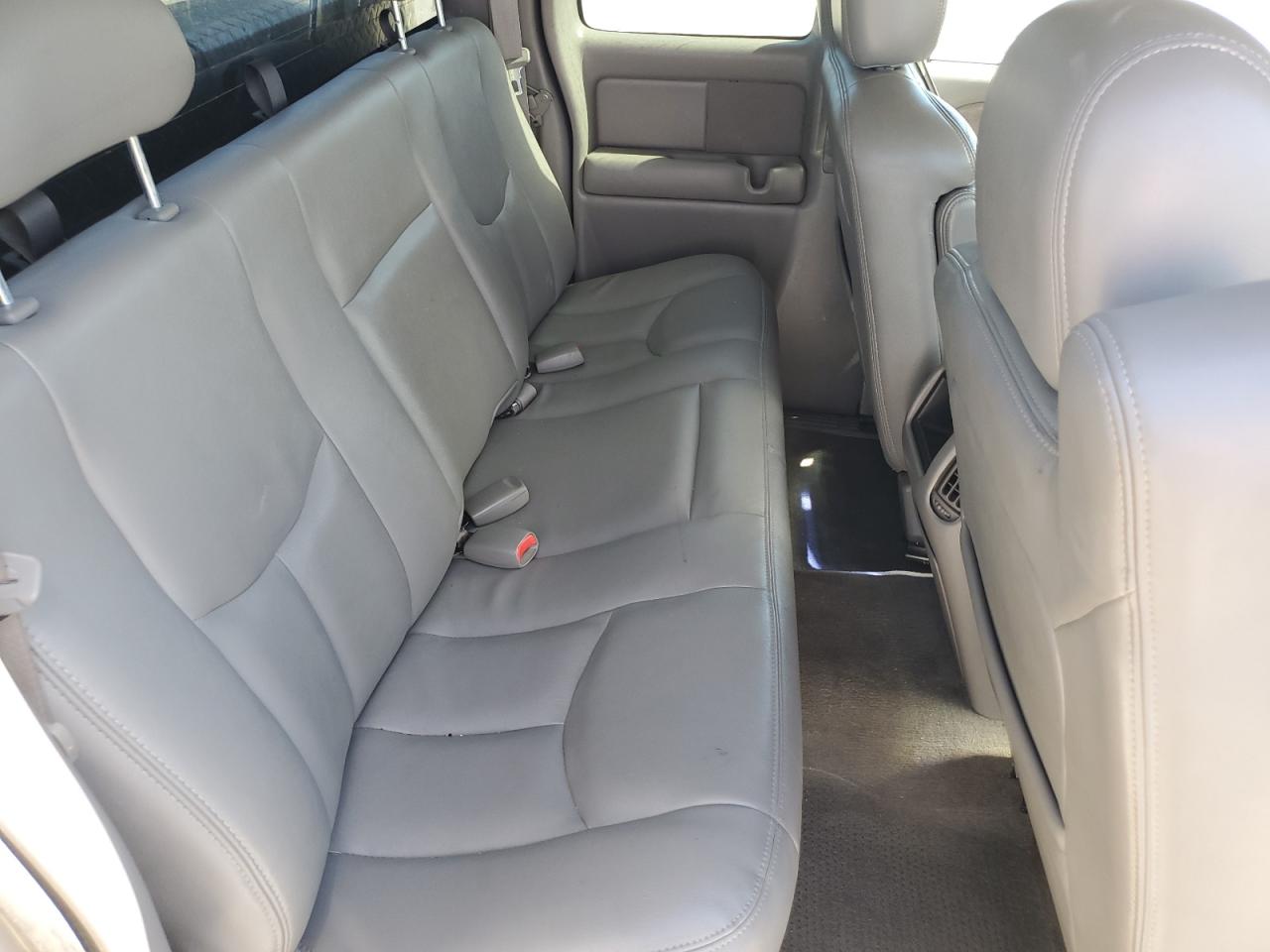 2003 Chevrolet Silverado K1500 VIN: 2GCEK19T831405373 Lot: 84803375
