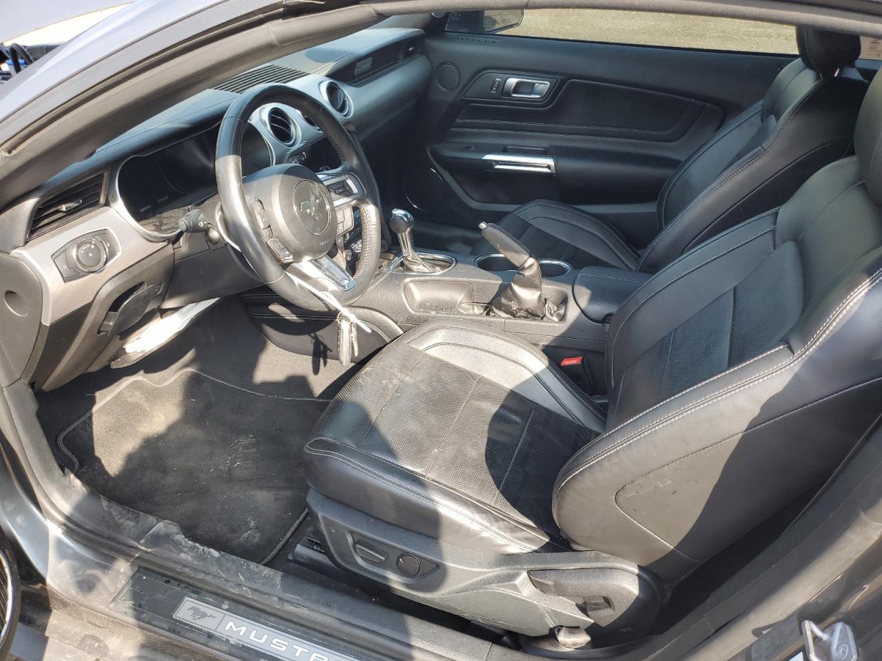 2022 Ford Mustang VIN: 1FATP8UH1N5114807 Lot: 82098975