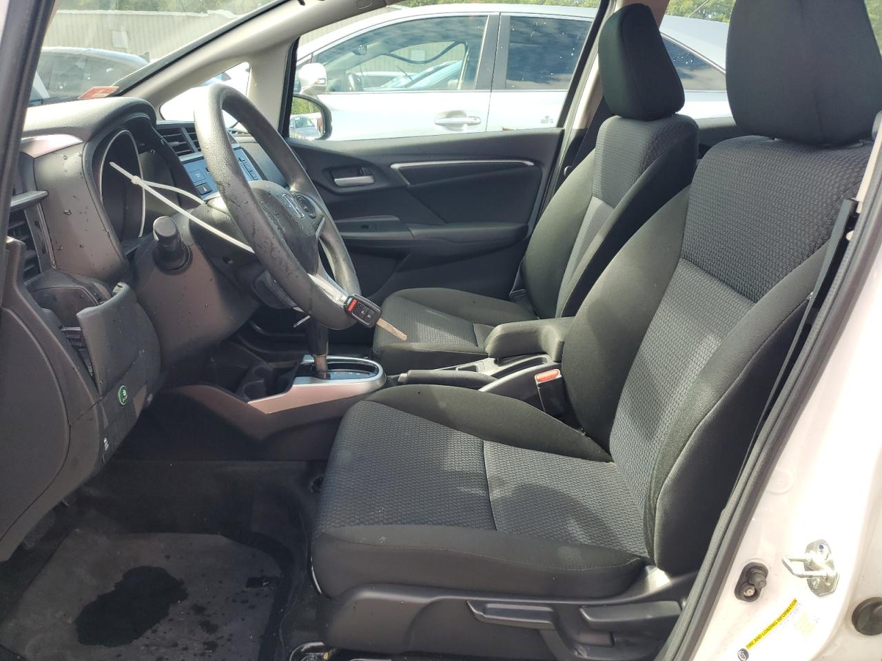 2020 Honda Fit Lx VIN: 3HGGK5H4XLM704786 Lot: 84172285