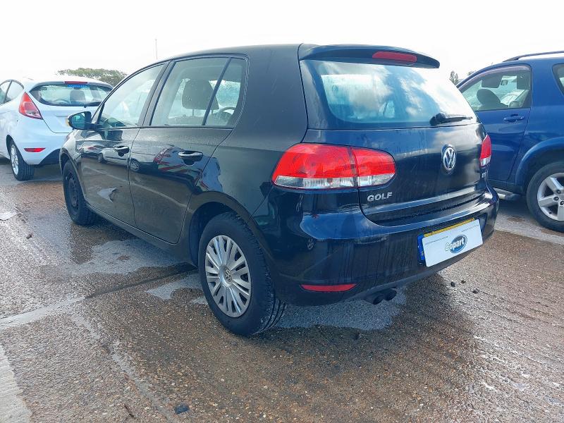 2011 VOLKSWAGEN GOLF S
